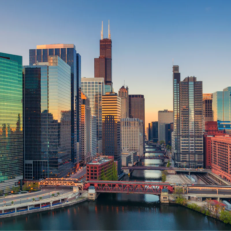 Explore Chicago from your ideally located River North apartment
