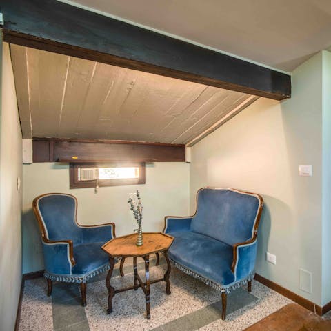 Enjoy a coffee in this quirky attic home before heading out to see the sights