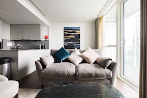 Gold Quay image 1