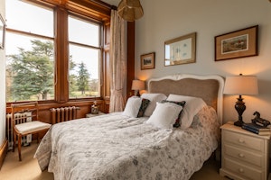 Renaissance Grandeur image 8
