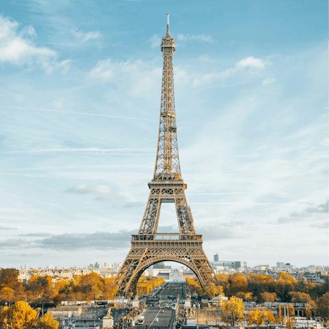 Wind your way through historic streets to the Eiffel Tower