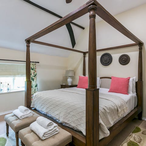 Fight over the fabulous four-poster bed