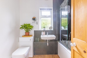 Eiderdown Loft image 6