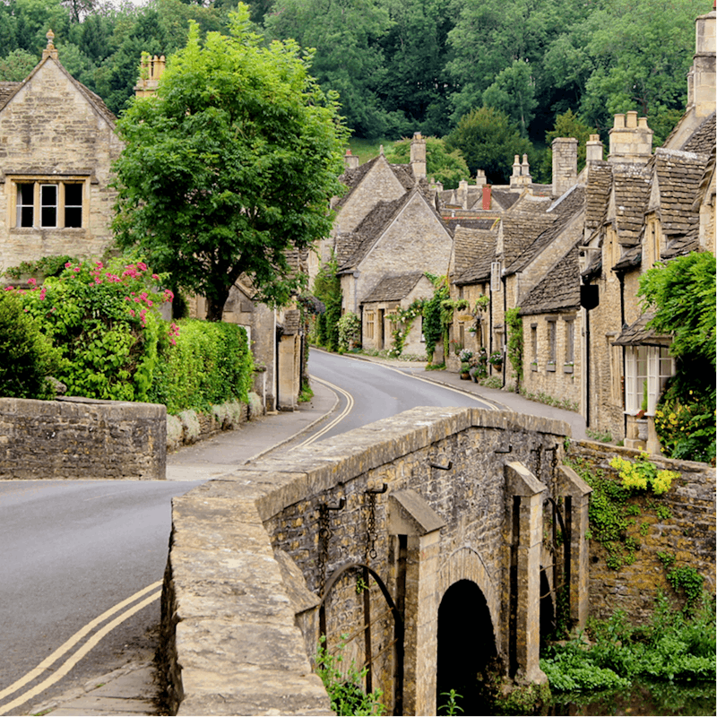 Explore the surrounding quintessential Cotswolds