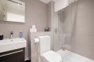 Vintage Residence image 4