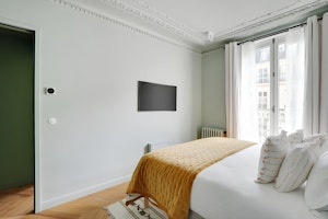 Sophisticated City image 15