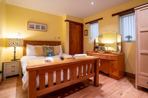 The Coastal Home image 13