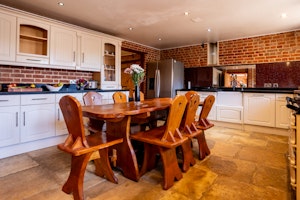 The Coastal Home image 11
