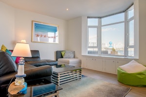 Bayside image 1