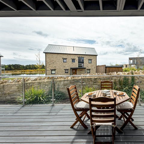 Pad out onto the decking for alfresco barbecues with lakeside views