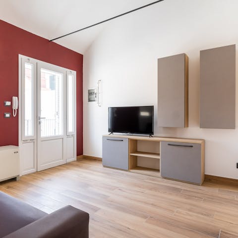 Unwind on the sofa while you have a movie marathon with your loved ones
