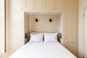 Bloomsbury Delight image 13