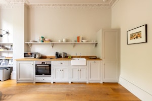 Bloomsbury Delight image 7