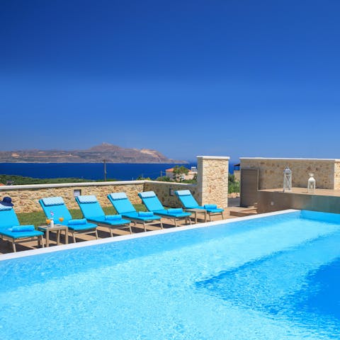 Cool off from the Cretan sun in the private swimming pool 