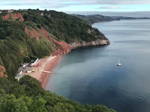 Breezy Bay Retreat image 13