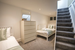 Breezy Bay Retreat image 4
