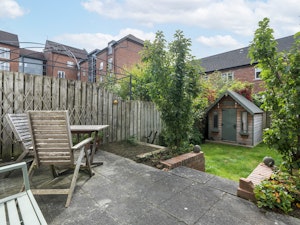 Branagh's Garden image 7