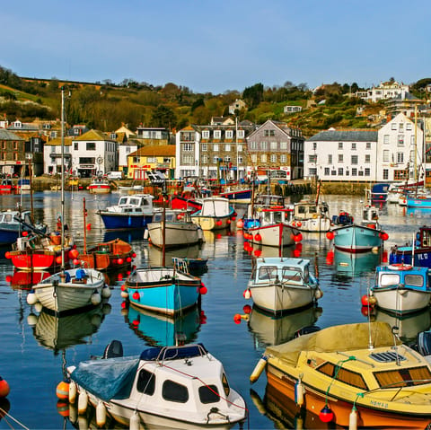 Stay in the picturesque fishing village of Mevagissey
