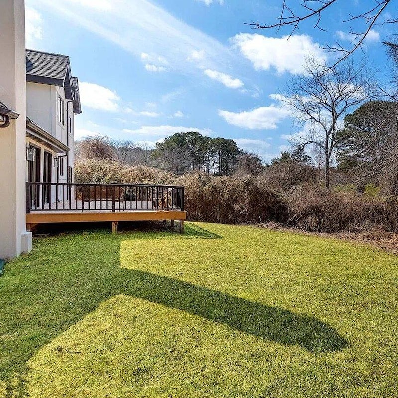Spend time in nature in the large garden and enjoy access to the woods