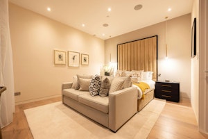 Marylebone Elegance image 5