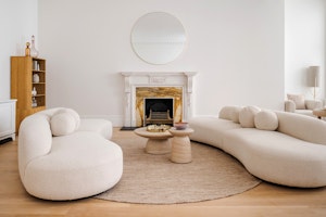 The Waverly image 1