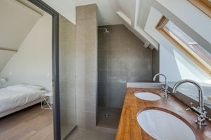 Oculus & Light image 11
