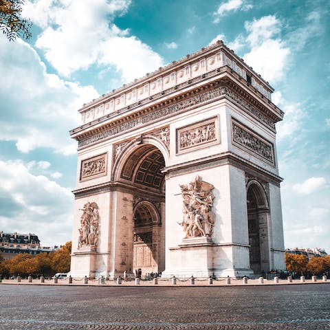 Stroll over to the Arc de Triomphe in fifteen minutes and then head down the Champs-Élysées