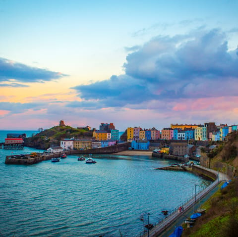 Enjoy a fun-filled family day out to Tenby, less than ten-minute drive