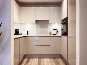 Honest Living image 3