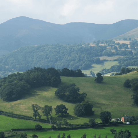 Stay on the outskirts of Llangollen, surrounded by beautiful valleys, mountains, hills, and walking trails
