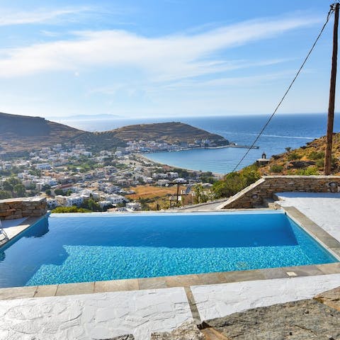 Swim in the private infinity pool as you soak up the sun and sea views