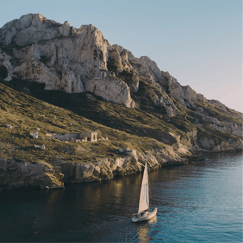 Explore the striking coastlines around Marseille, a one-hour drive from home