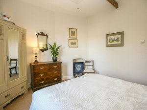 At Home in Hampshire image 11
