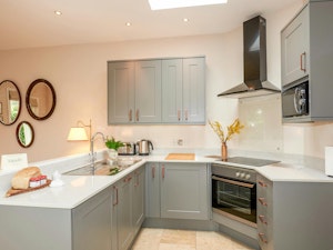 At Home in Hampshire image 9