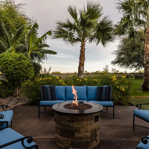 Indulge in an aperitif by the fire