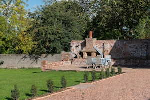 Kiln & Apple image 10