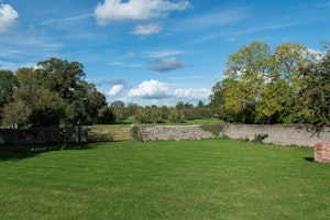 Kiln & Apple image 6