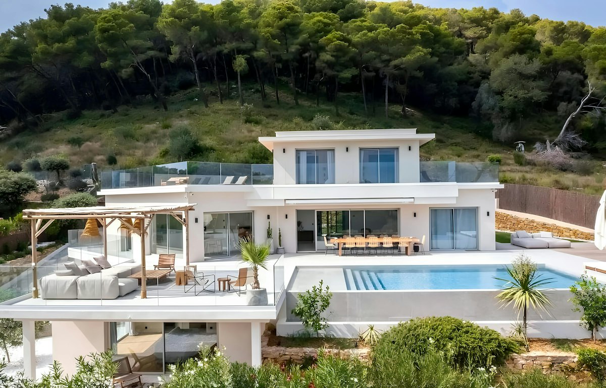 The Riviera Muse, Provence-Alpes-Côte d'Azur