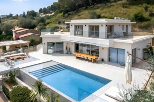 The Riviera Muse image 10