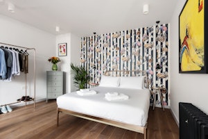 Shoreditch Stripes image 11