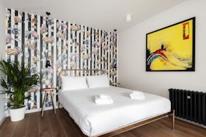 Shoreditch Stripes image 7