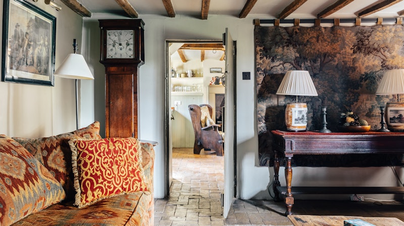 Jacobean Gem main image