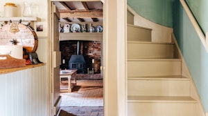 Jacobean Gem image 7