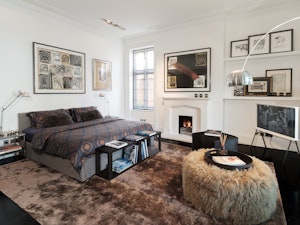 Cosy West End image 1