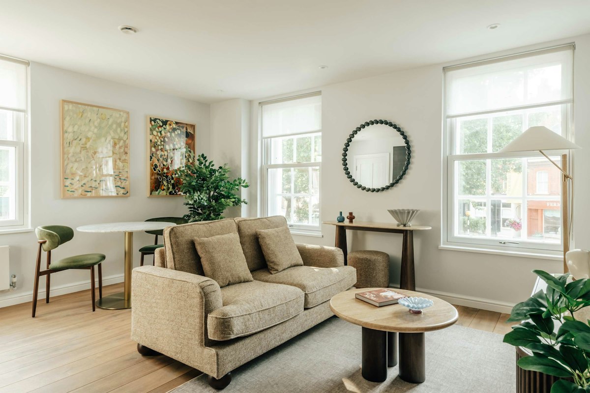 Belgravia Jewel