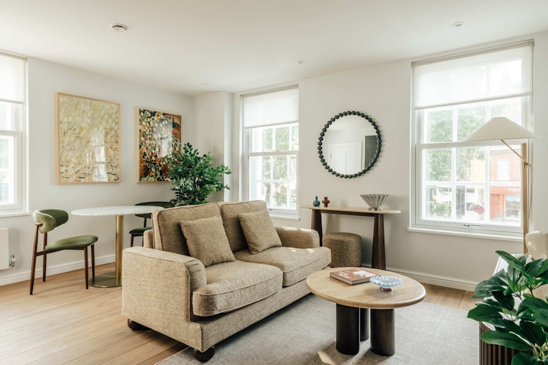 Belgravia Jewel main image