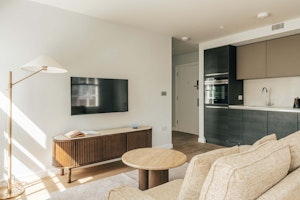 Belgravia Jewel image 4