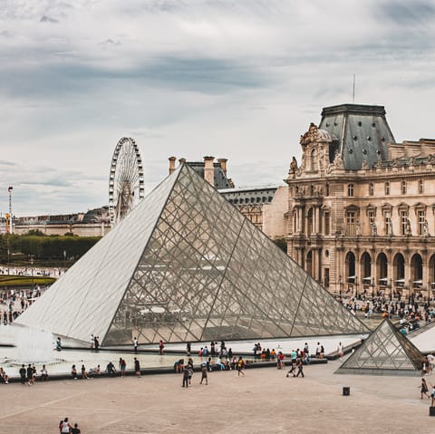 Visit the iconic Louvre – within easy walking distance