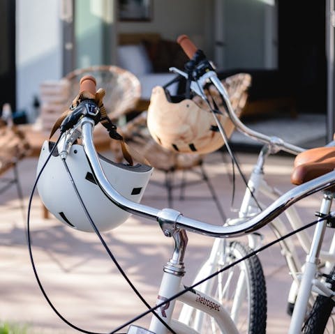 Explore the town on the bikes provided
