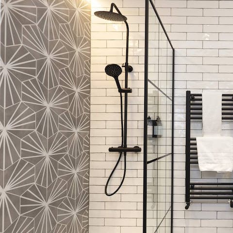 Start mornings off with a luxurious soak under the rainfall shower